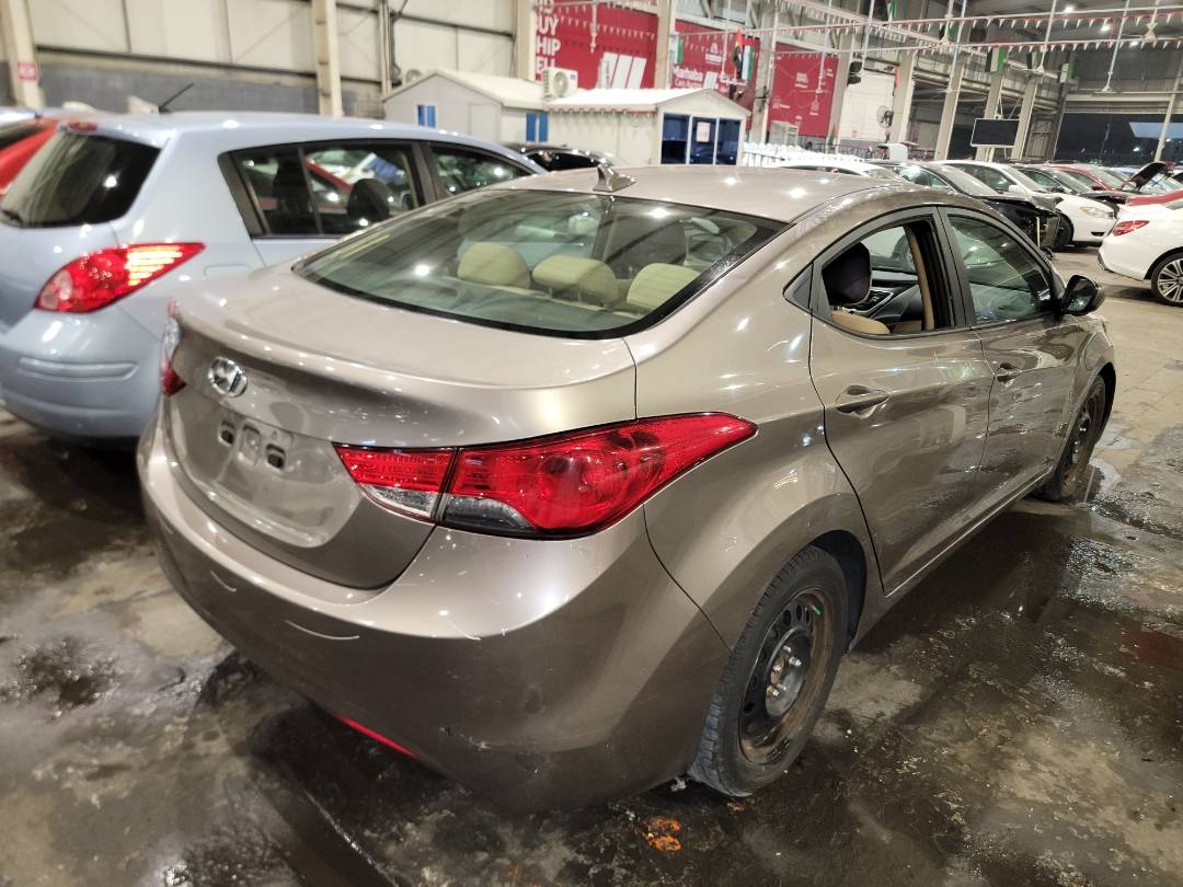 2012 HYUNDAI ELANTRA — 109187 Miles — Lot 68475413 - Marhaba Auctions Used Cars - Image 4