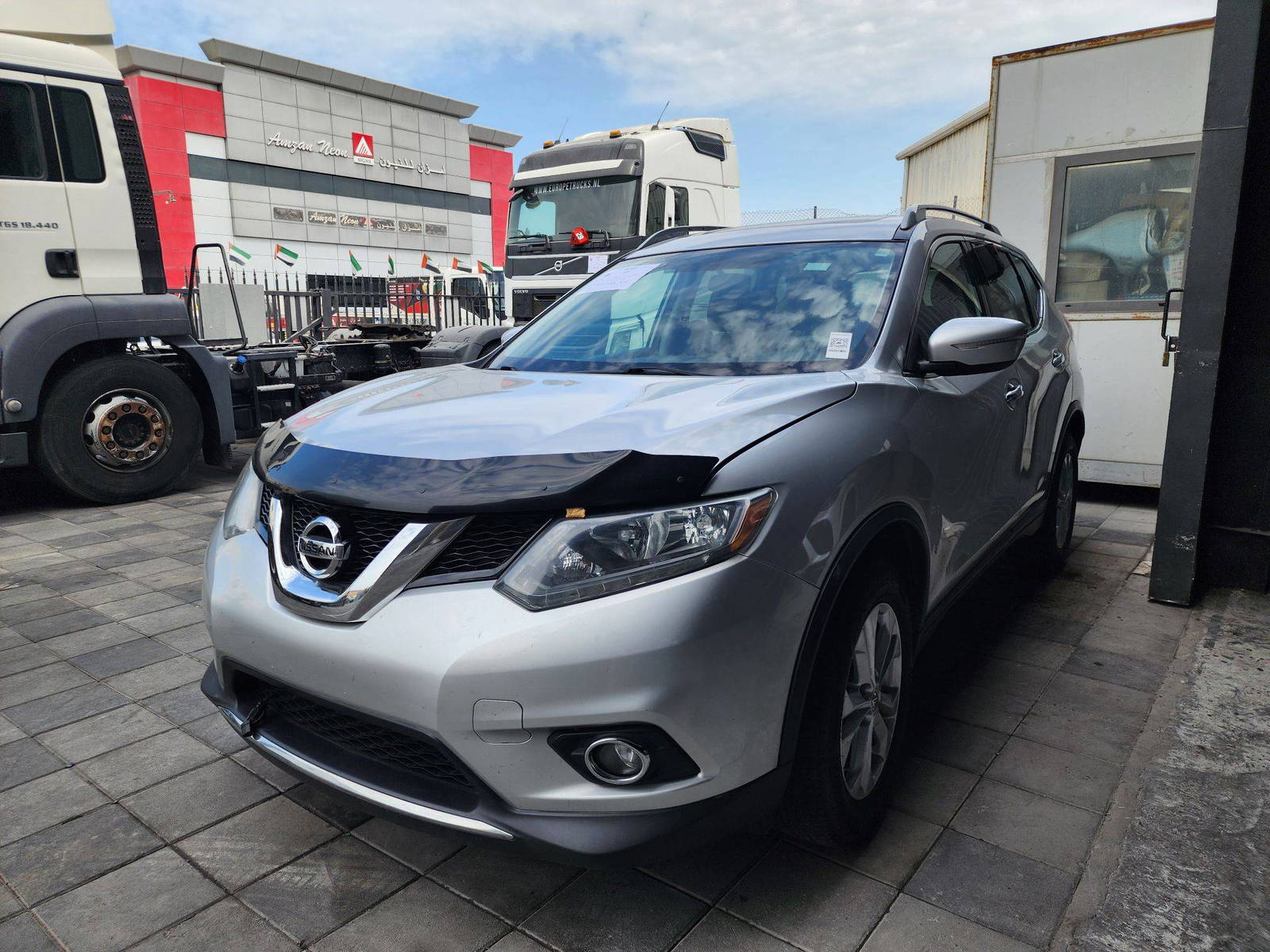 2014 NISSAN ROGUE — 161375 KM — Lot 776427 — Al Quoz - Marhaba Auctions Used Cars - Image 3