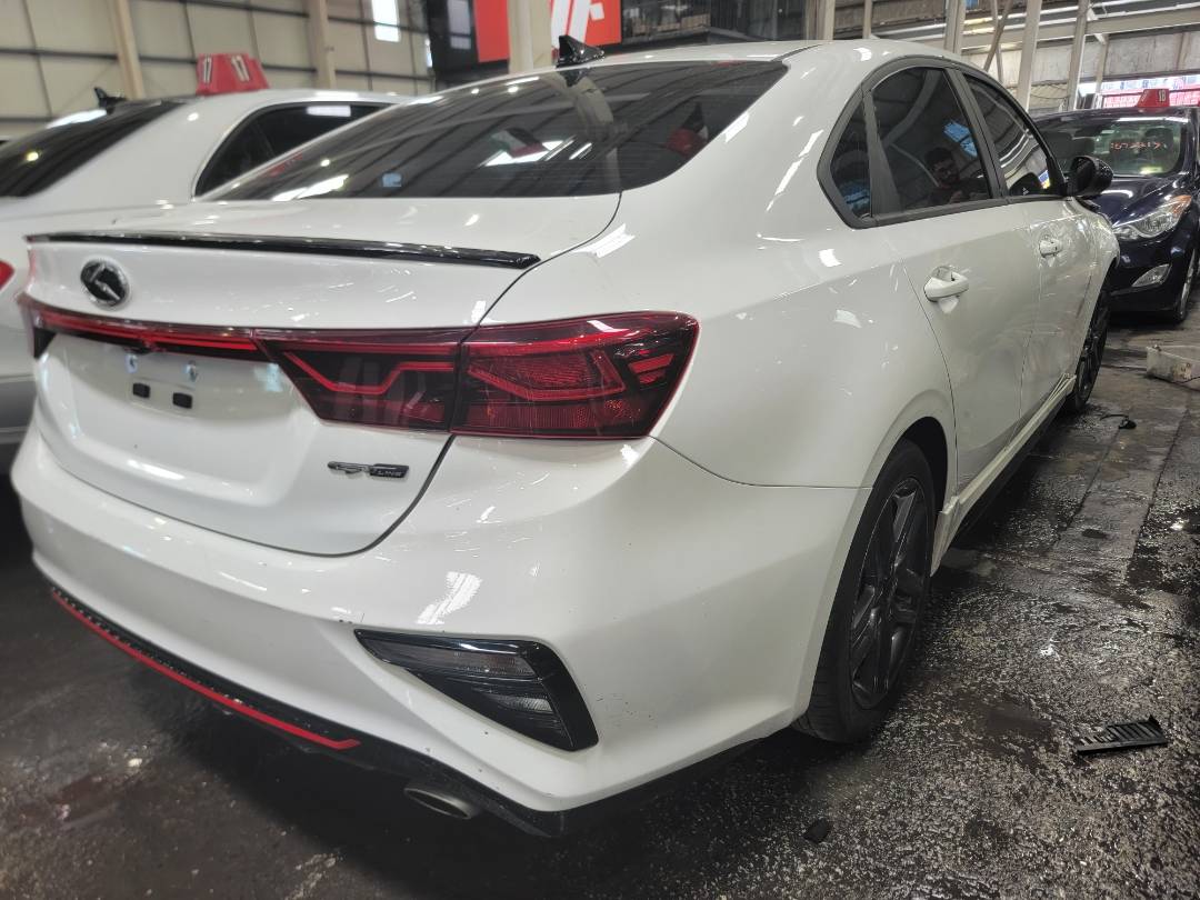 2021 KIA FORTE — 72299 Miles — Lot 38224003 - Marhaba Auctions Used Cars - Image 3
