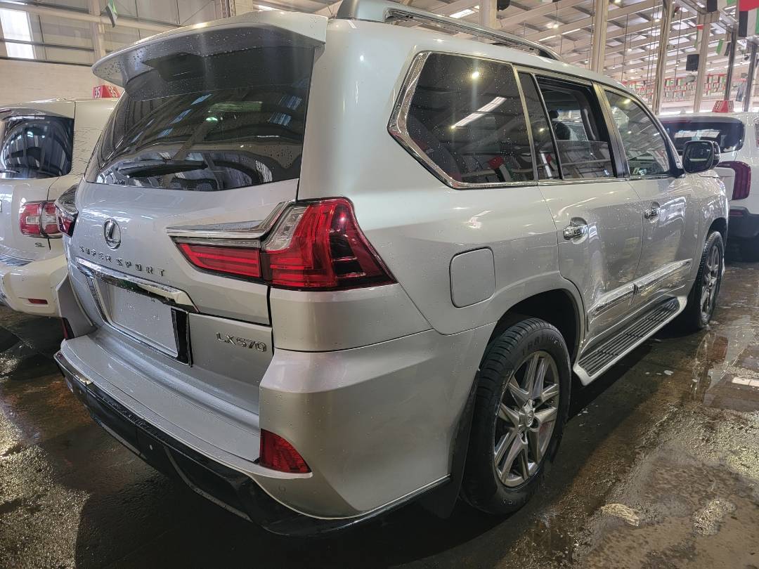 LEXUS LX 570 2013 - Marhaba Auction Used Cars - Image 6