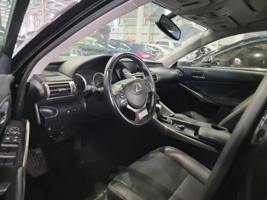 2014 LEXUS IS 250 — 131221 Miles — Lot E5007074 — Main - Marhaba Auctions Used Cars - Image 6