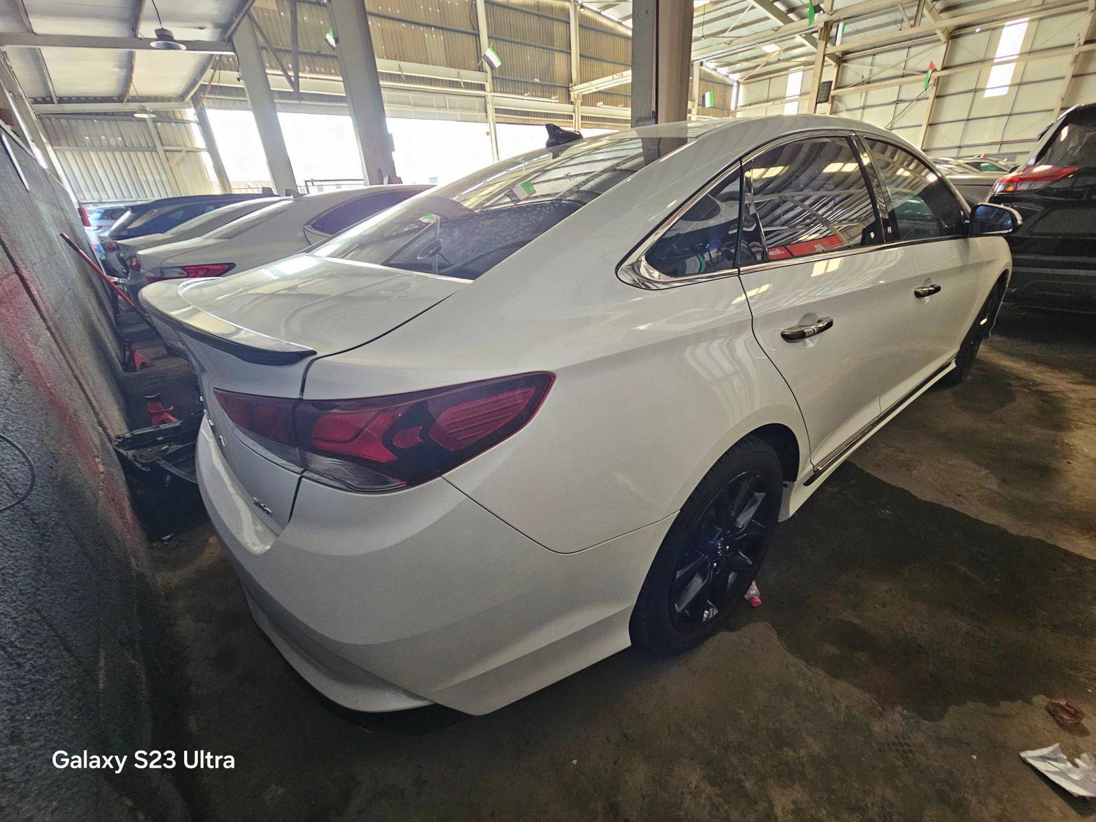 2018 HYUNDAI SONATA — 122904 Miles — Lot JH688144 — Main - Marhaba Auctions Used Cars - Image 5