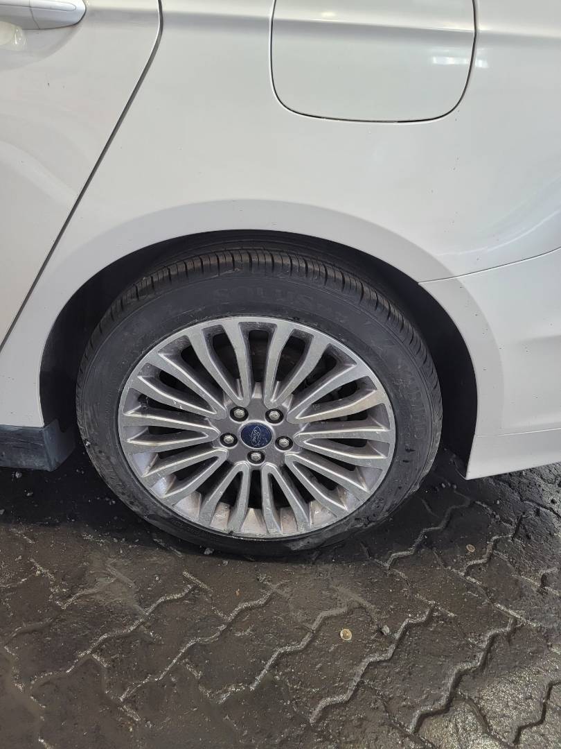 2019 FORD MONDEO — 90782 KM — Lot S01874 — Main - Marhaba Auctions Used Cars - Image 9