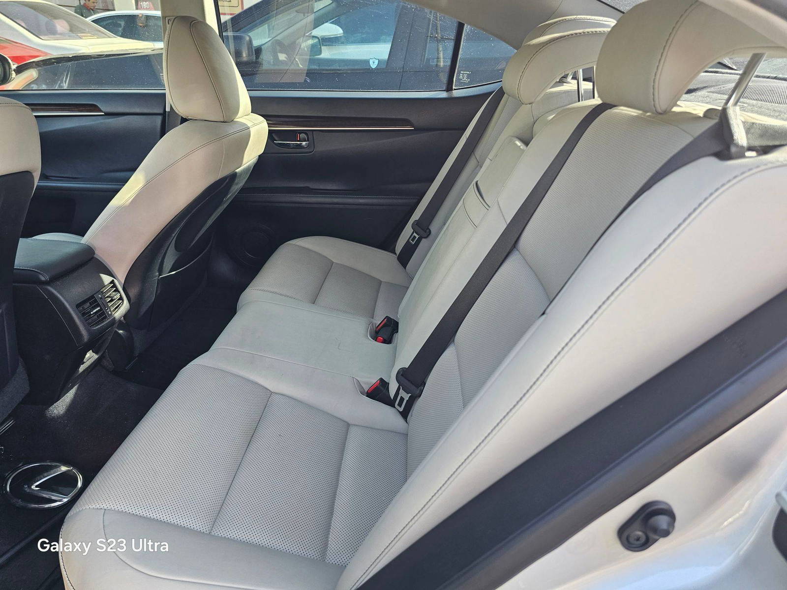 LEXUS ES 350 2015 - Marhaba Auction Used Cars - Image 9