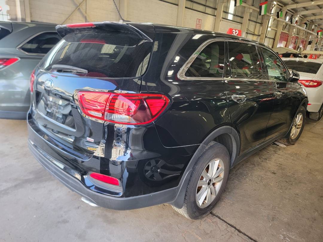 2019 KIA SORENTO — 76571 Miles — Lot 543212101 - Marhaba Auctions Used Cars - Image 4