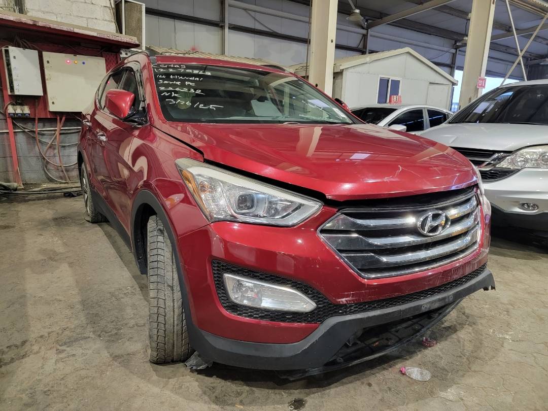 2014 HYUNDAI SANTA FE SPORT — 210225 KM — Lot 12279828 — Ind. 12 - Marhaba Auctions Used Cars - Image 4