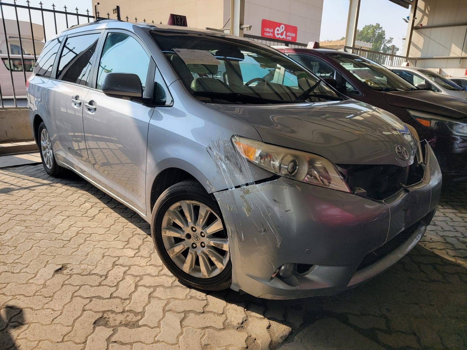 2011 TOYOTA SIENNA — 178382 Miles — Lot C1BS027662 — Main - Marhaba Auctions Used Cars - Image 5