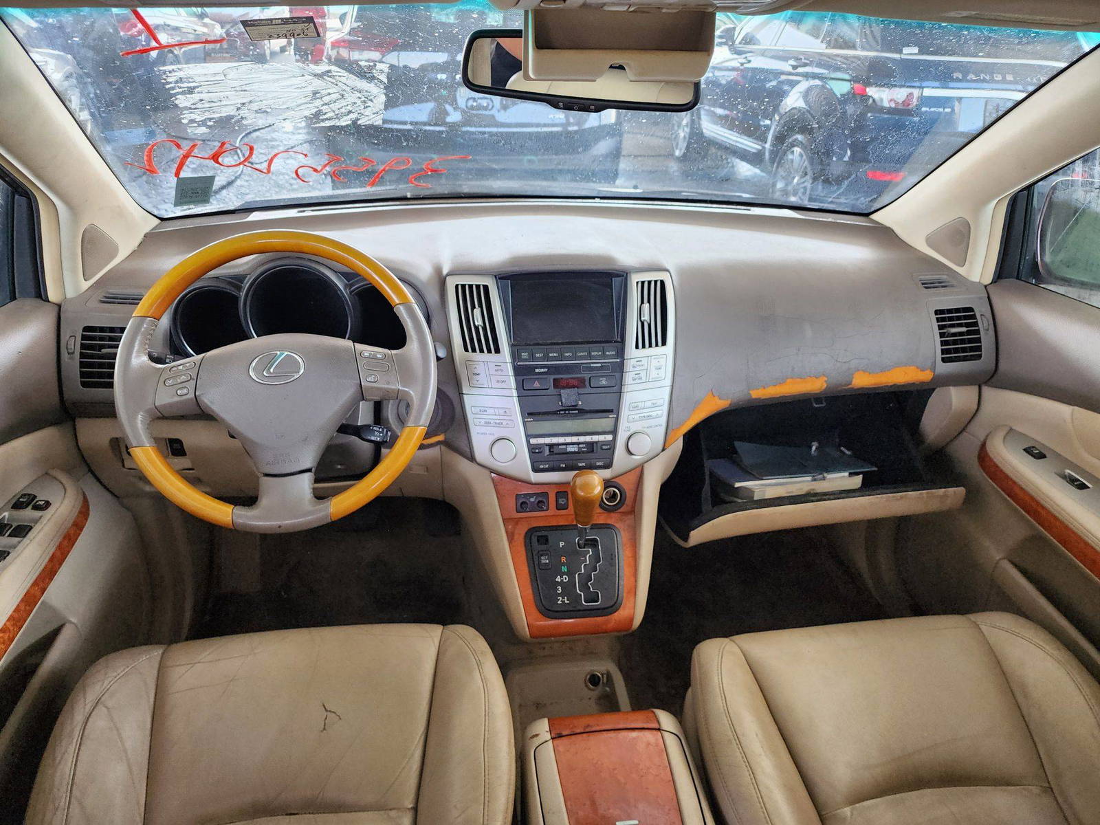 2008 LEXUS RX 350 — 239906 Miles — Lot 11469 — Souq - Marhaba Auctions Used Cars - Image 7
