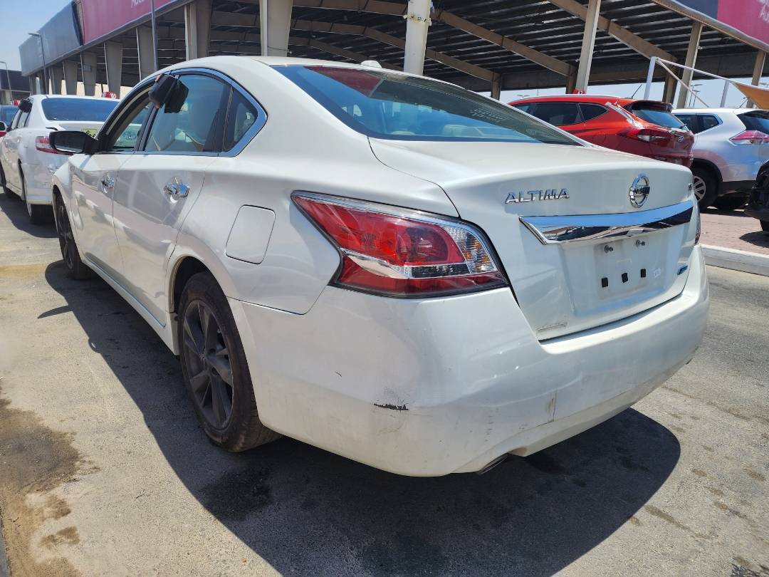 2014 NISSAN ALTIMA — 181402 Miles — Lot 11143 — Main - Marhaba Auctions Used Cars - Image 10