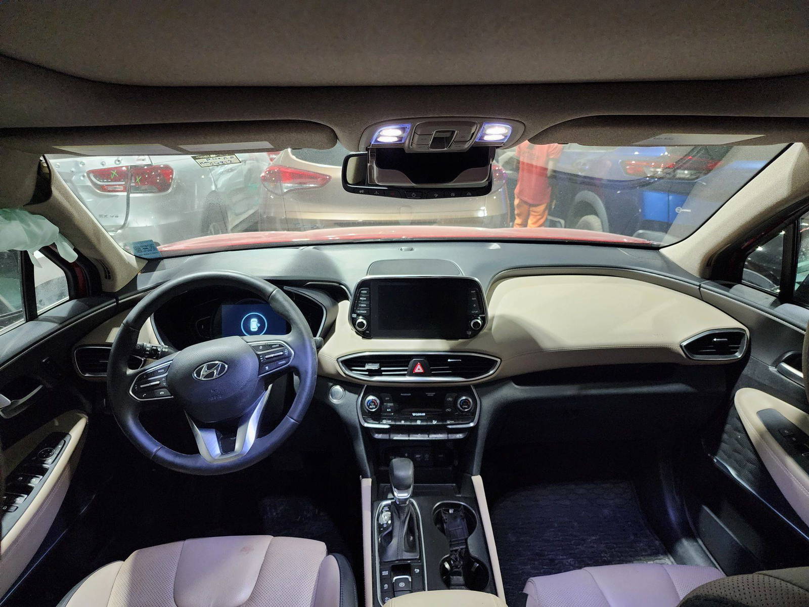 2020 HYUNDAI SANTA FE — 54811 KM — Lot 34316 — Main - Marhaba Auctions Used Cars - Image 8