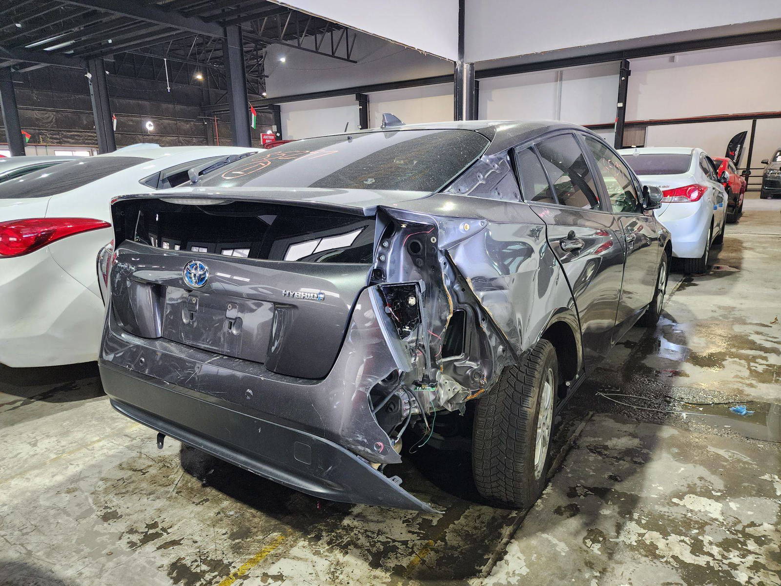 2018 TOYOTA PRIUS — 126071 Miles — Lot 215487 — Al Quoz - Marhaba Auctions Used Cars - Image 5