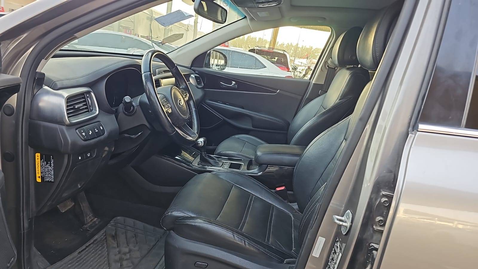 2016 KIA SORENTO — 161969 Miles — Lot GG107747 — Souq - Marhaba Auctions Used Cars - Image 6