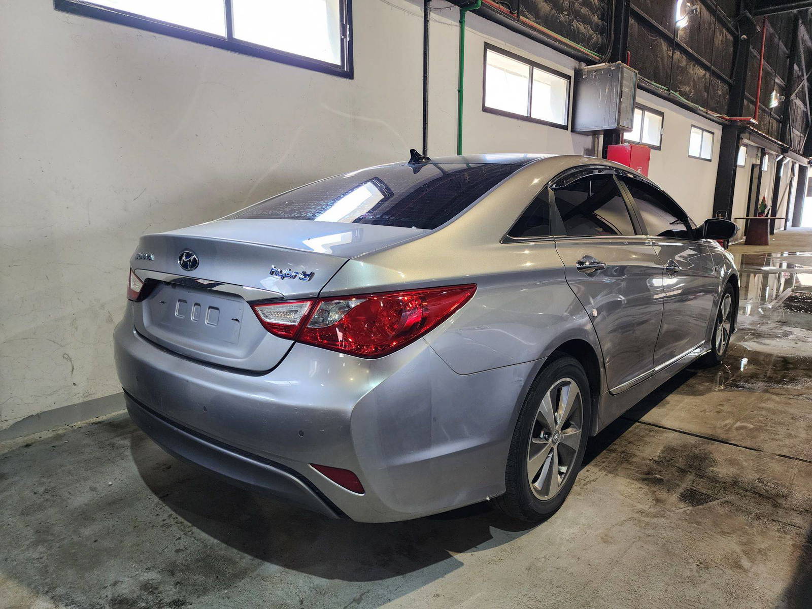 2012 HYUNDAI SONATA — 61729 KM — Lot 037188 — Main - Marhaba Auctions Used Cars - Image 3