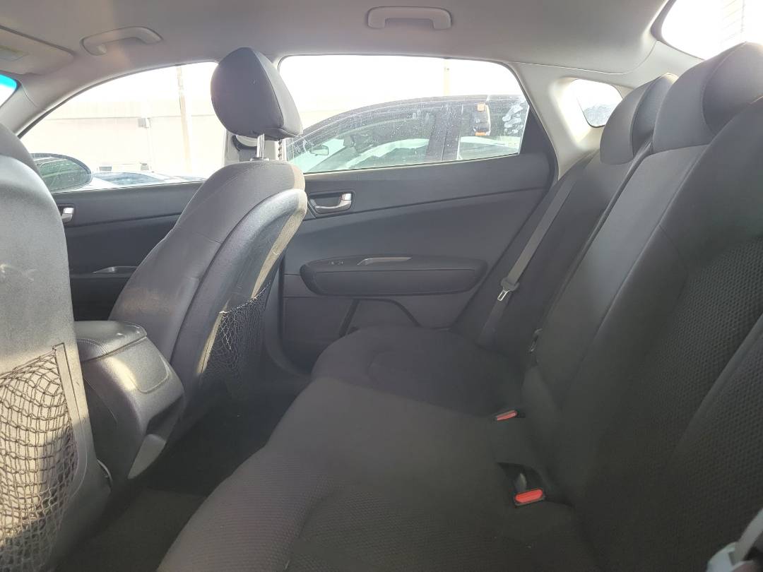 2020 KIA OPTIMA — 101751 Miles — Lot 81312 — Souq - Marhaba Auctions Used Cars - Image 8