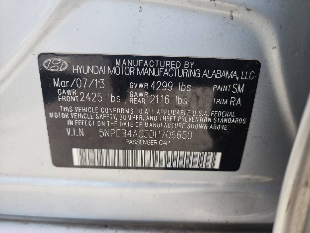 2013 HYUNDAI SONATA — 96653 Miles — Lot 38599865 - Marhaba Auctions Used Cars - Image 4