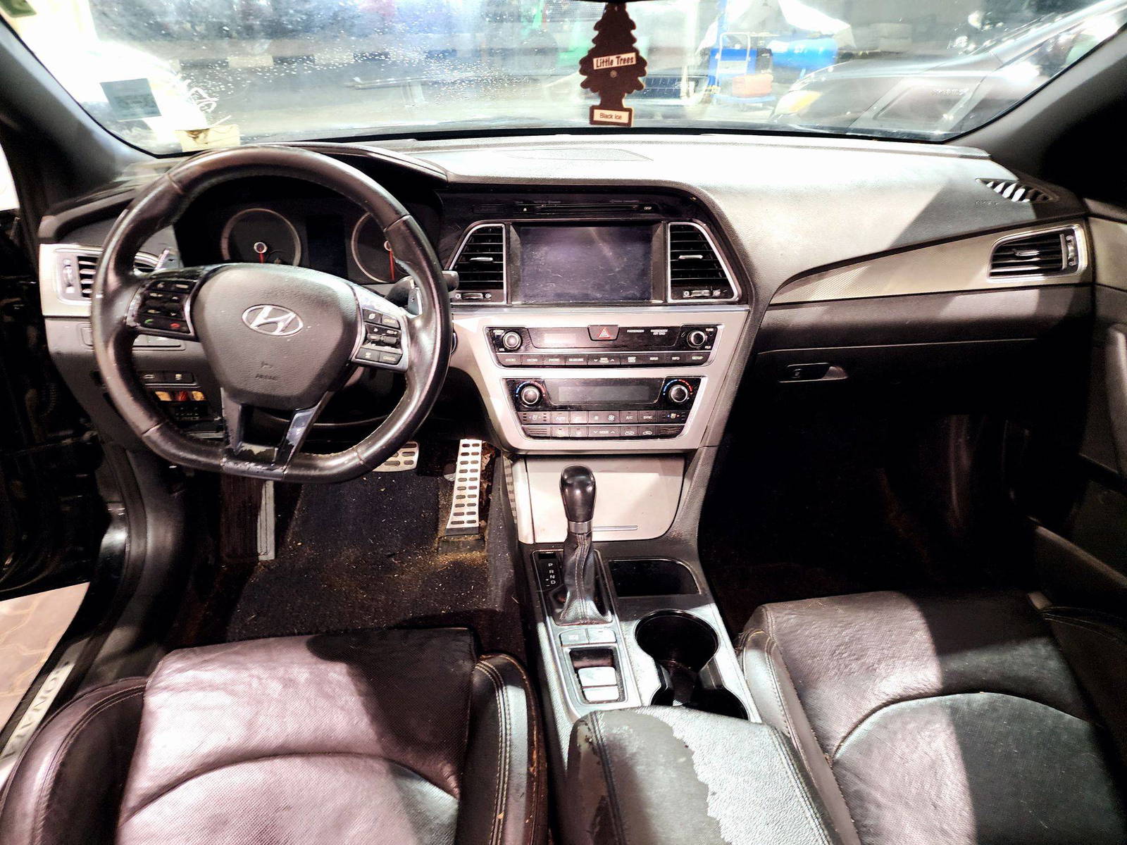 2015 HYUNDAI SONATA — 146453 Miles — Lot 50158275 — Souq - Marhaba Auctions Used Cars - Image 7