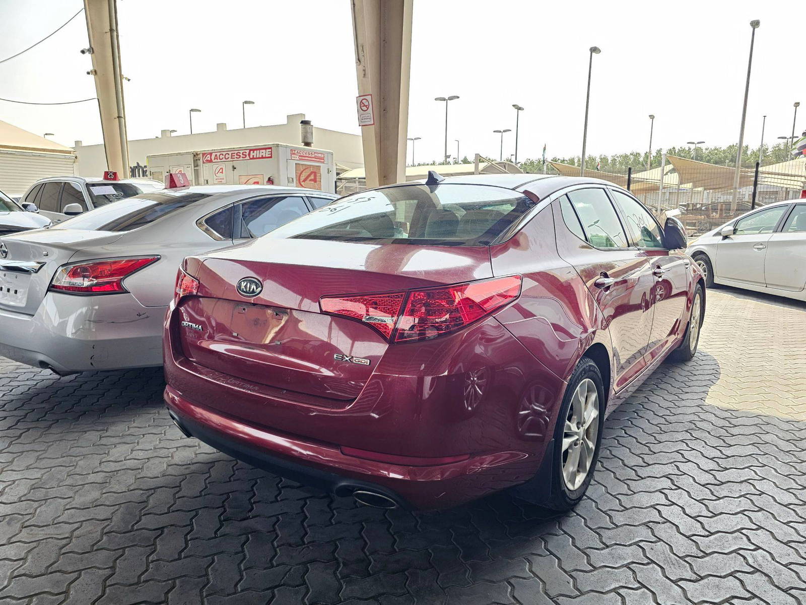 2012 KIA OPTIMA — 192198 Miles — Lot CG082556 — Souq - Marhaba Auctions Used Cars - Image 4
