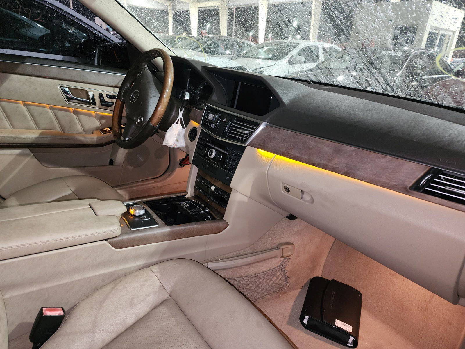 2011 MERCEDES BENZ E 350 — 158623 Miles — Lot 36940714 - Marhaba Auctions Used Cars - Image 6