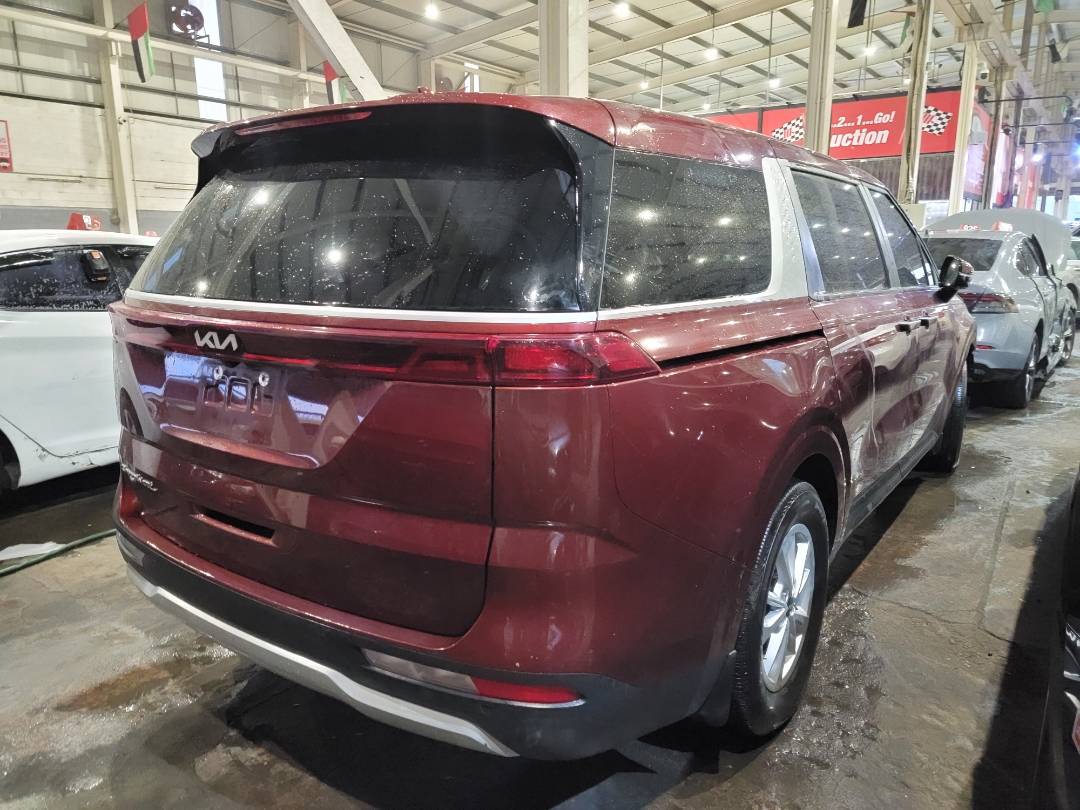 2022 KIA CARNIVAL LX — 79129 Miles — Lot 6109352 — Souq - Marhaba Auctions Used Cars - Image 3