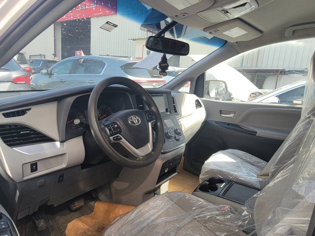 2015 TOYOTA SIENNA — 256026 Miles — Lot C4FS611857 — Main - Marhaba Auctions Used Cars - Image 6