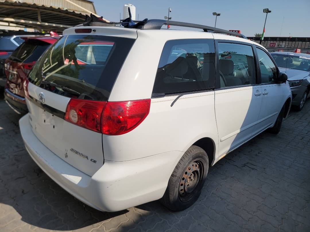 2007 TOYOTA SIENNA — 177101 Miles — Lot 35783532 - Marhaba Auctions Used Cars - Image 4