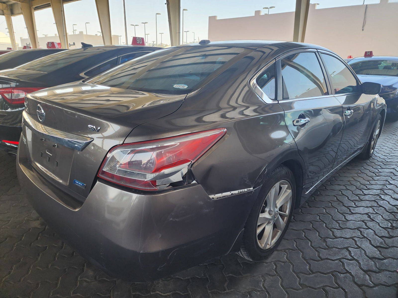 2013 NISSAN ALTIMA — 297170 Miles — Lot 252075 — Ind. 12 - Marhaba Auctions Used Cars - Image 5