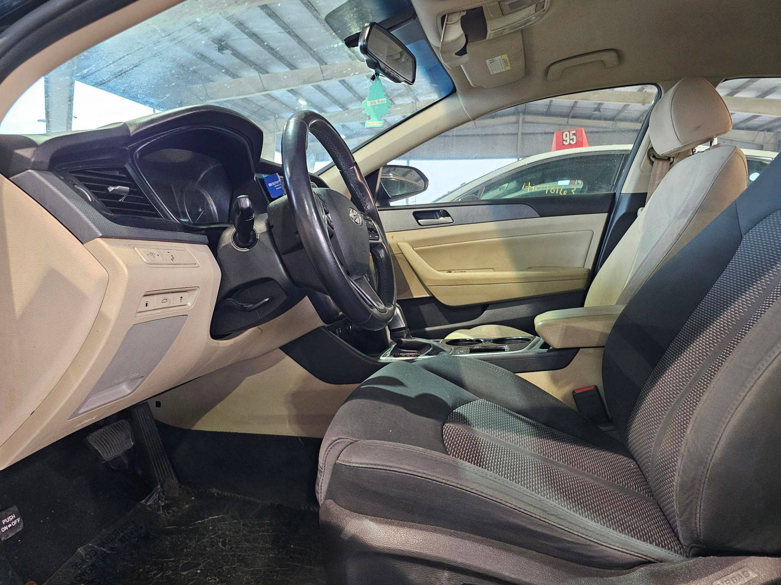 2018 HYUNDAI SONATA — 135045 Miles — Lot H625727 — Souq - Marhaba Auctions Used Cars - Image 8