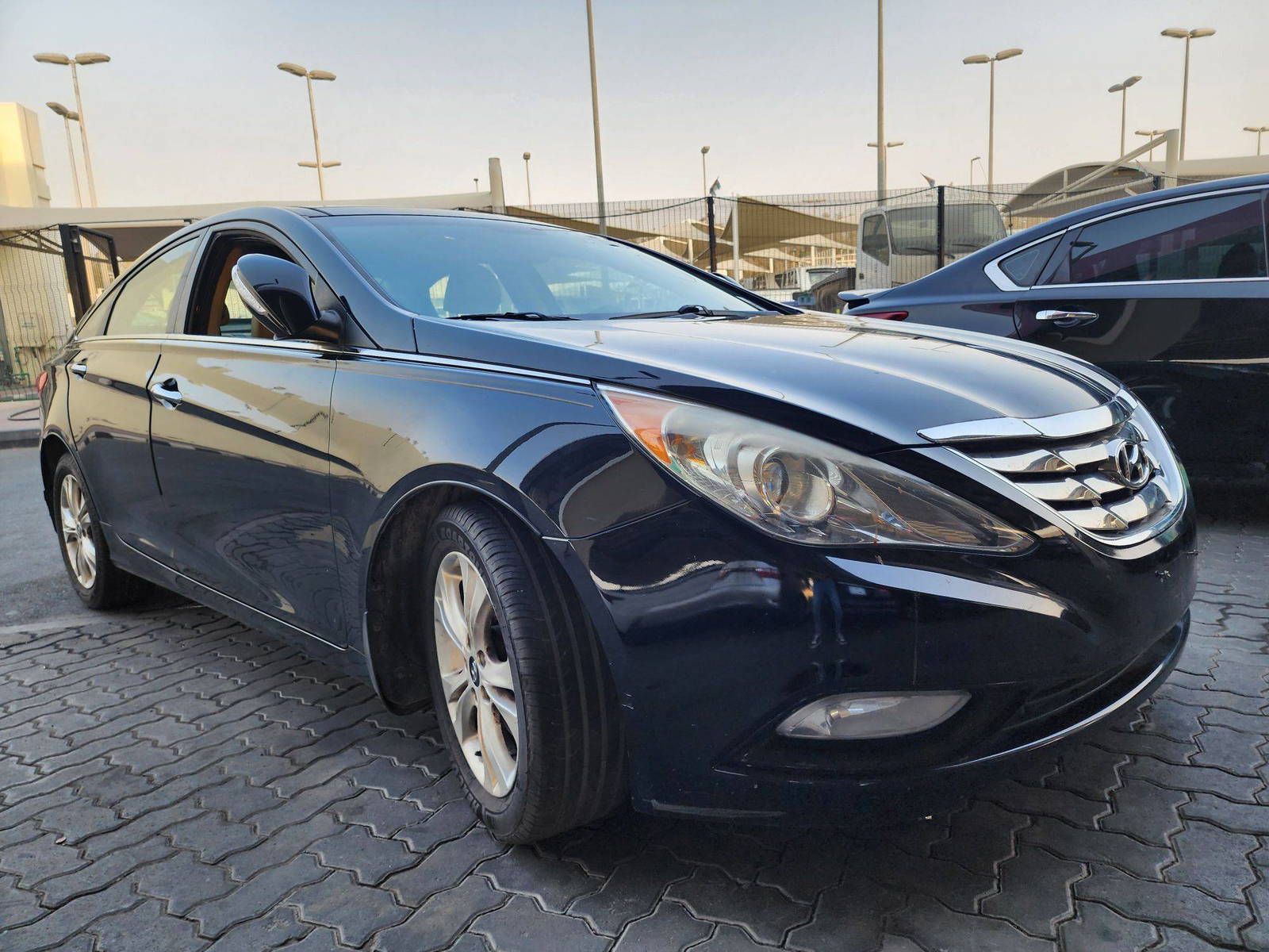 2013 HYUNDAI SONATA — 140430 Miles — Lot 45059574 — Souq - Marhaba Auctions Used Cars - Image 8