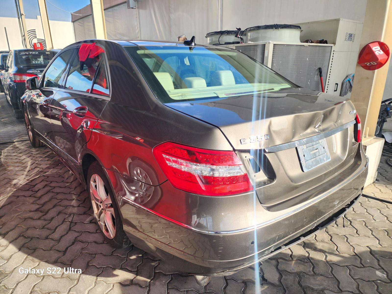 2011 MERCEDES BENZ E 350 — 155064 Miles — Lot 39060394 - Marhaba Auctions Used Cars - Image 4