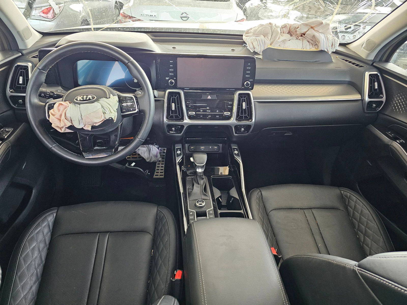 2021 KIA SORENTO — 66550 Miles — Lot 59187635 — Souq - Marhaba Auctions Used Cars - Image 7