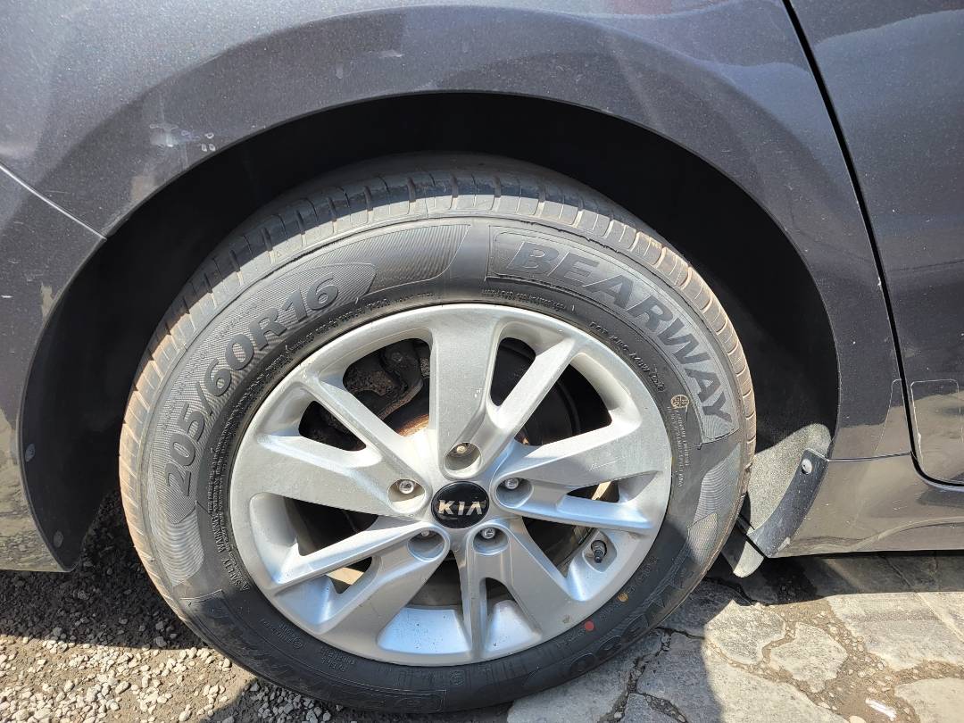 2018 KIA OPTIMA — 152115 Miles — Lot J5219691 — Main - Marhaba Auctions Used Cars - Image 4
