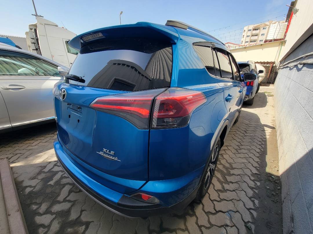 2018 TOYOTA RAV4 — 103355 Miles — Lot 200672 — Main - Marhaba Auctions Used Cars - Image 4