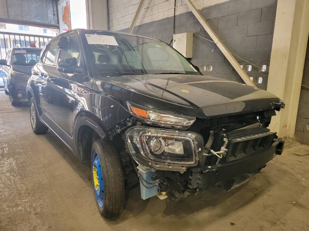 2021 HYUNDAI VENUE SEL — 51298 Miles — Lot 42619014 — Ind. 12 - Marhaba Auctions Used Cars - Image 5