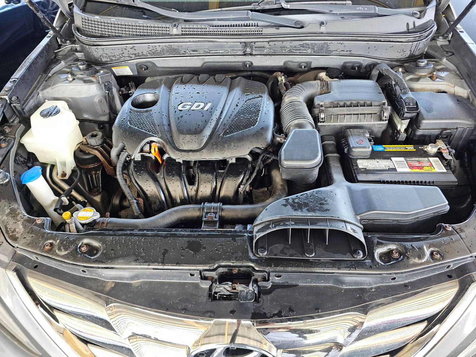 2011 HYUNDAI SONATA — 171080 Miles — Lot BH061011 — Souq - Marhaba Auctions Used Cars - Image 11
