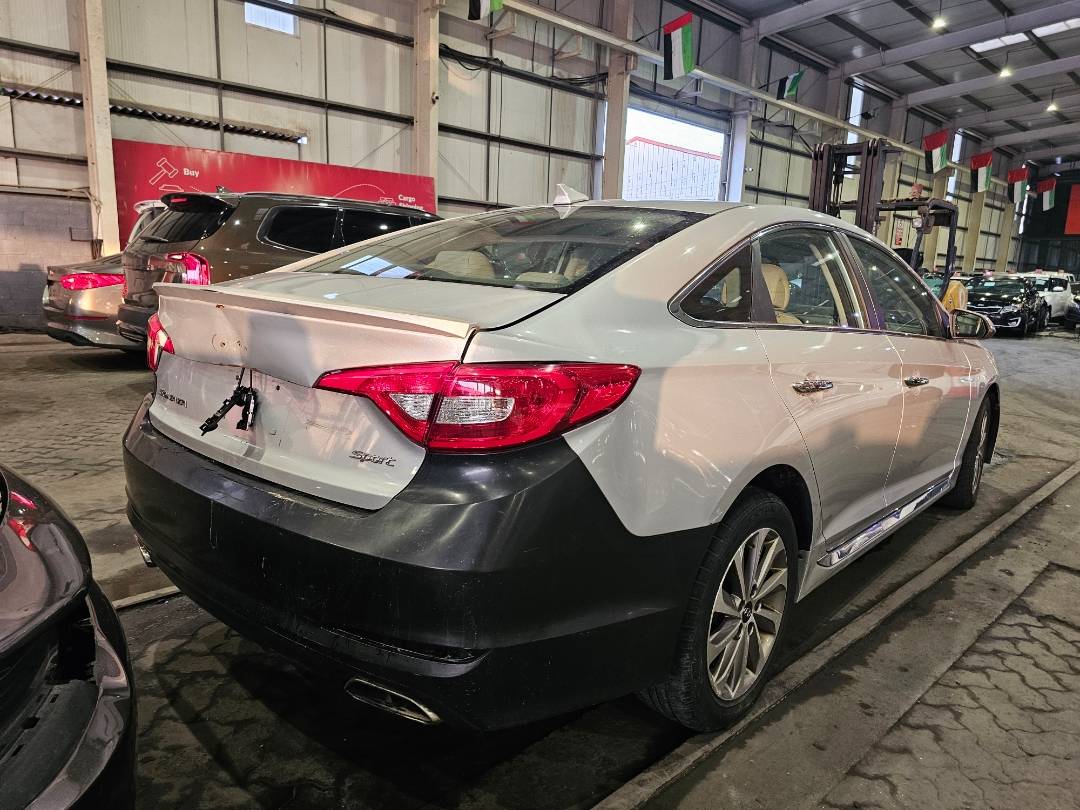 2015 HYUNDAI SONATA — 122851 Miles — Lot H140640 — Main - Marhaba Auctions Used Cars - Image 3