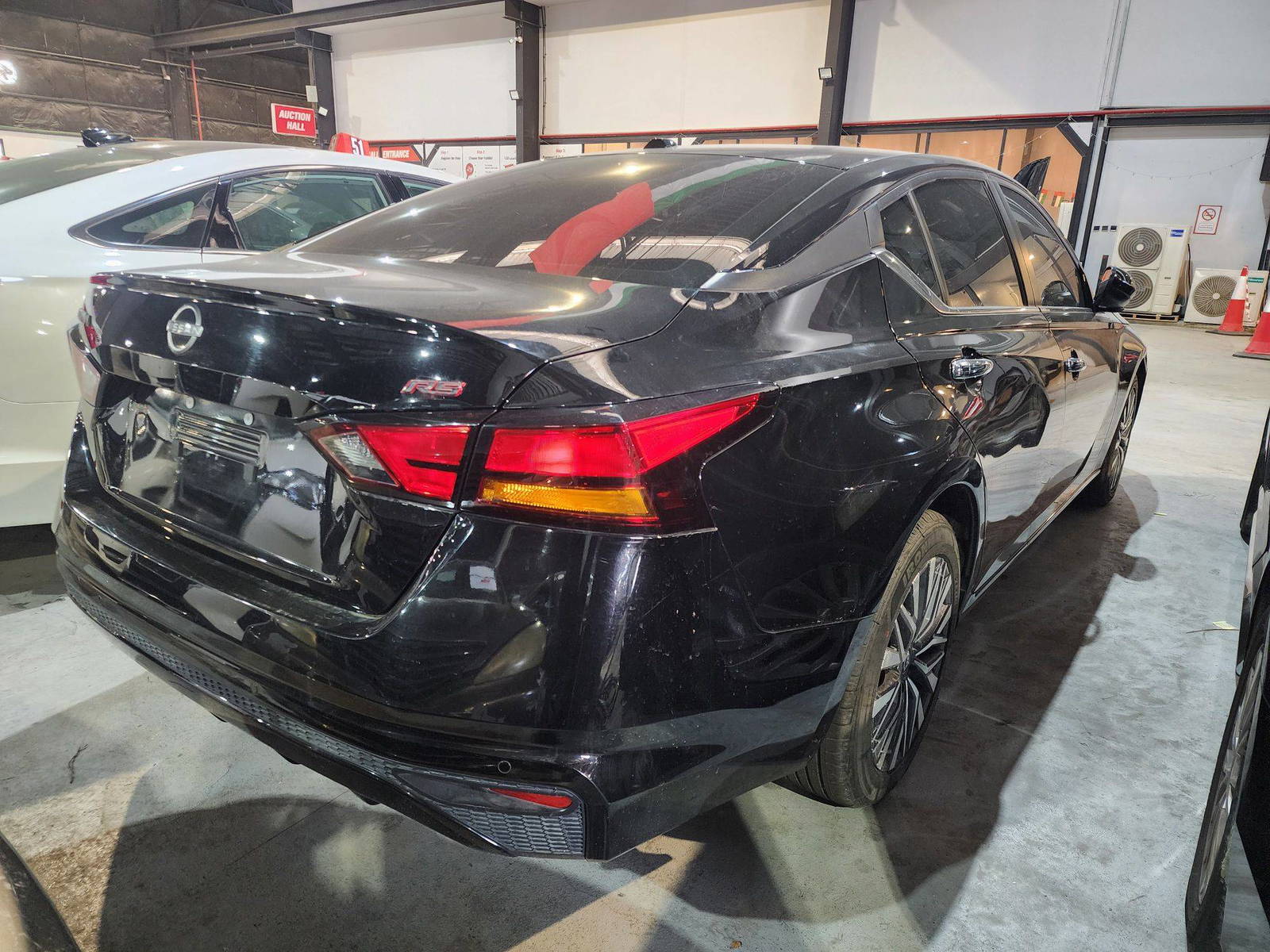 2023 NISSAN ALTIMA — 51960 Miles — Lot 67612425 — Souq - Marhaba Auctions Used Cars - Image 6