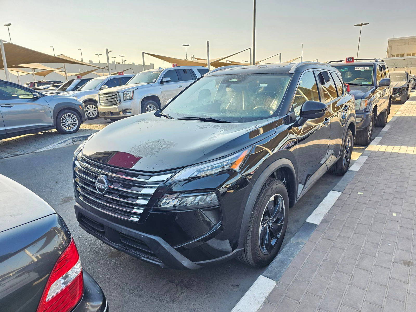 2024 NISSAN ROGUE — 8251 KM — Lot BB3RW180072 — Souq - Marhaba Auctions Used Cars - Image 5
