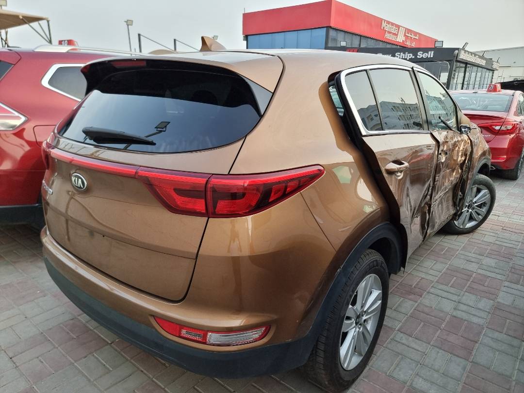 2018 KIA SPORTAGE — 176687 Miles — Lot 7320404 — Ind. 12 - Marhaba Auctions Used Cars - Image 4