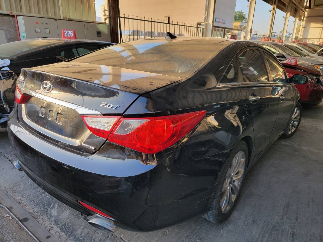 2012 HYUNDAI SONATA — 175163 KM — Lot 457157 — Main - Marhaba Auctions Used Cars - Image 3