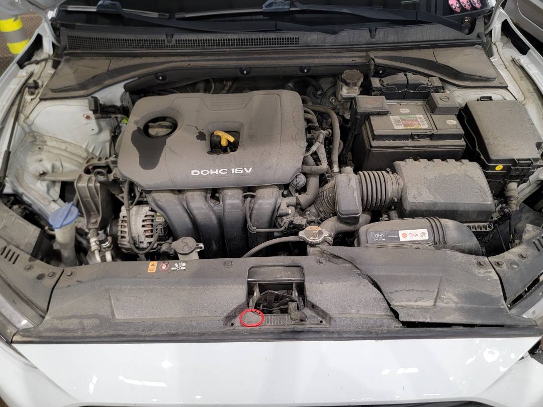2019 HYUNDAI VELOSTER — 94477 Miles — Lot 38692952 — Souq - Marhaba Auctions Used Cars - Image 12