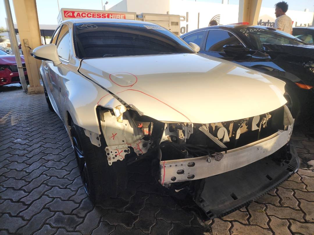 2016 LEXUS IS 200T — 115844 Miles — Lot 5013915 - Marhaba Auctions Used Cars - Image 6