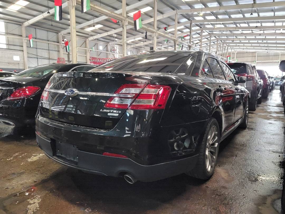 2015 FORD TAURUS — 132506 KM — Lot 134677 — Main - Marhaba Auctions Used Cars - Image 4
