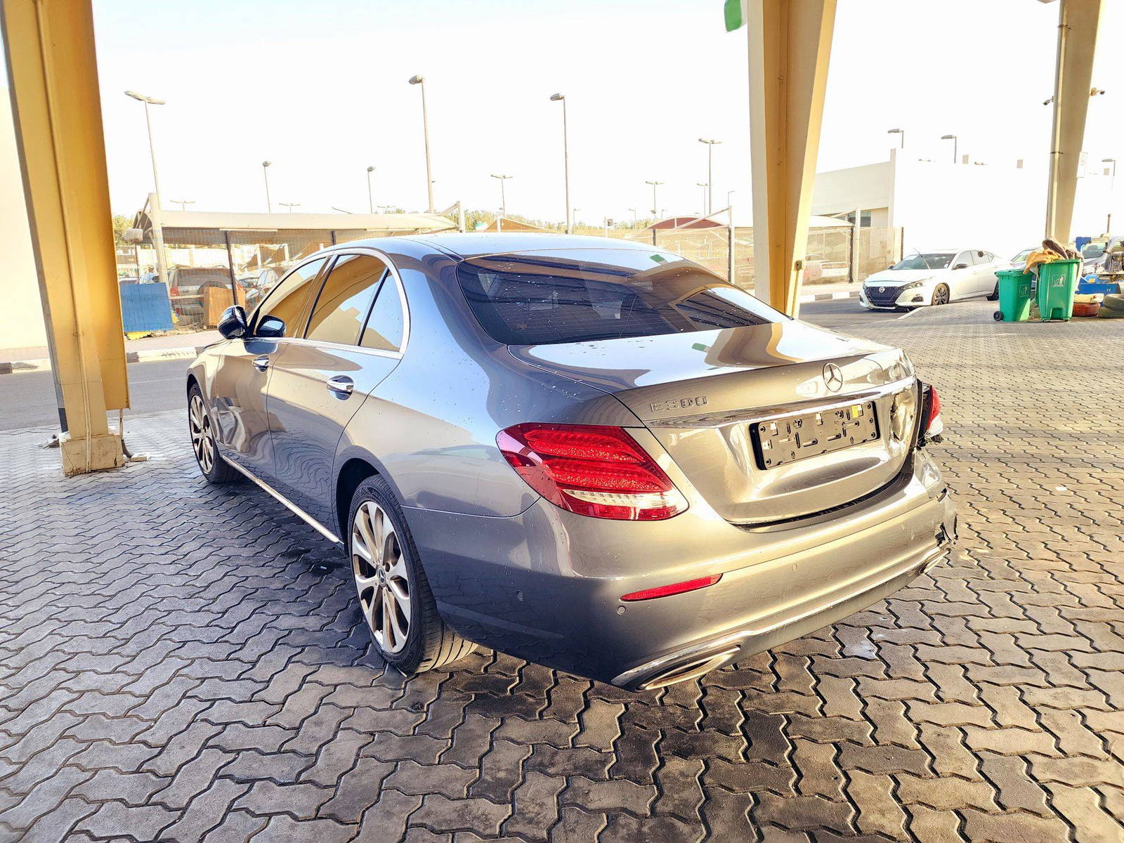 2018 MERCEDES BENZ E 200 — 109261 KM — Lot 297581 — Souq - Marhaba Auctions Used Cars - Image 4