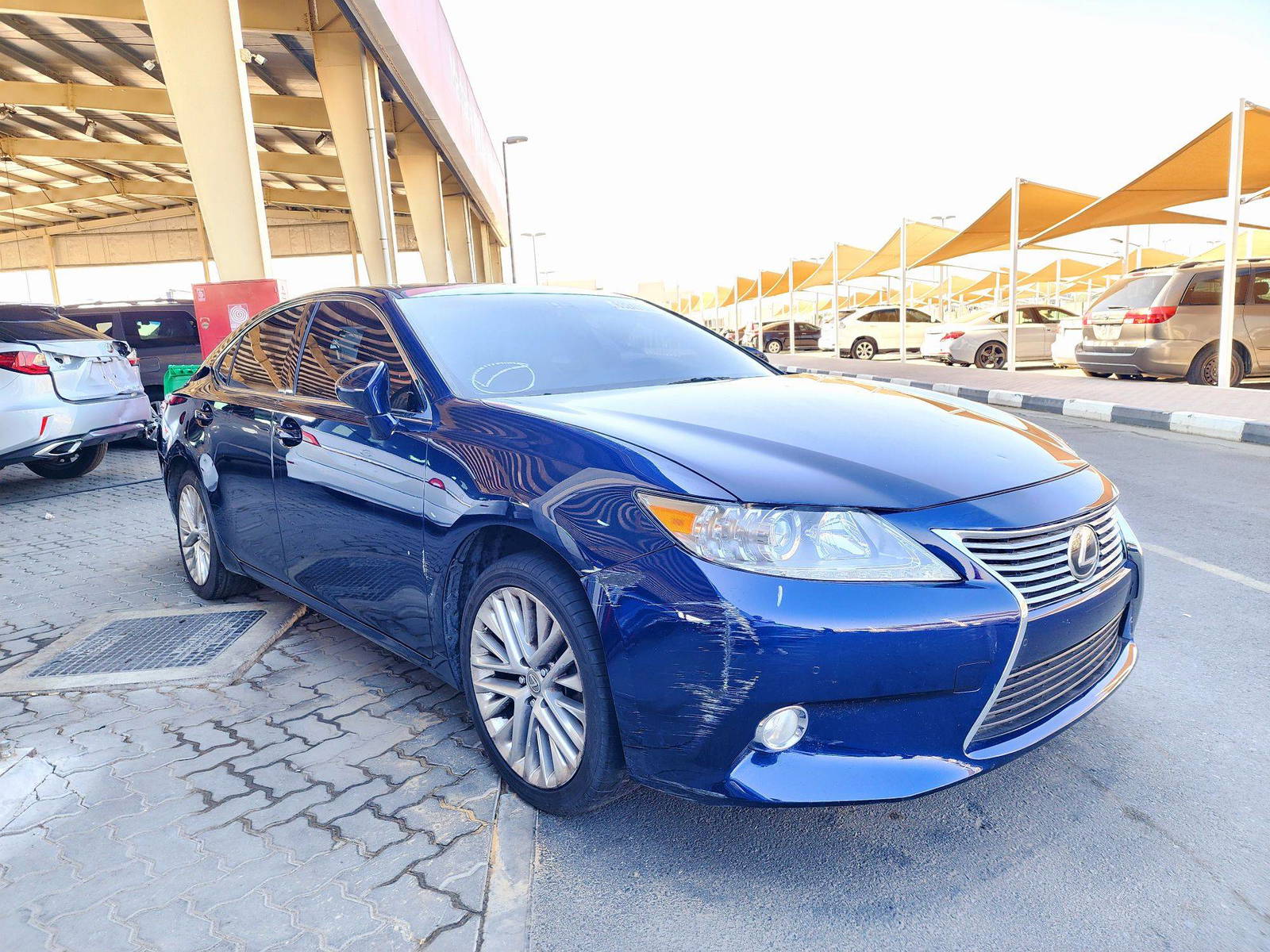 2013 LEXUS ES 350 — 113140 Miles — Lot 63247144 — Souq - Marhaba Auctions Used Cars - Image 5