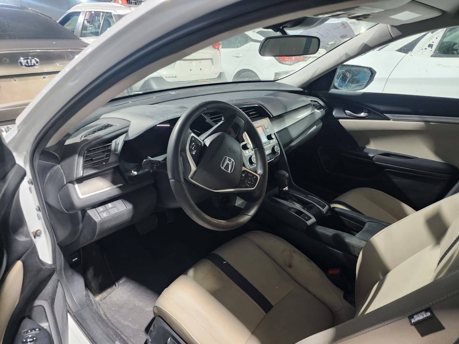 2019 HONDA CIVIC — 94628 Miles — Lot H548008 - Marhaba Auctions Used Cars - Image 6
