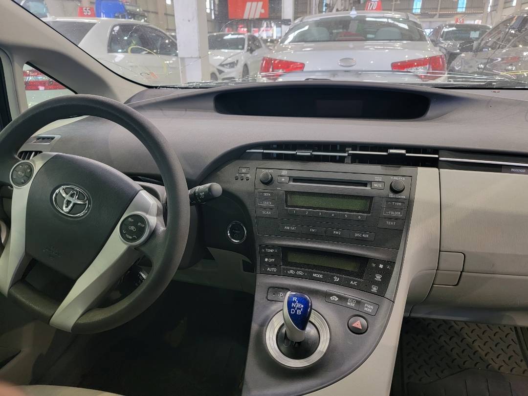 2011 TOYOTA PRIUS — 163915 Miles — Lot 44280824 - Marhaba Auctions Used Cars - Image 9