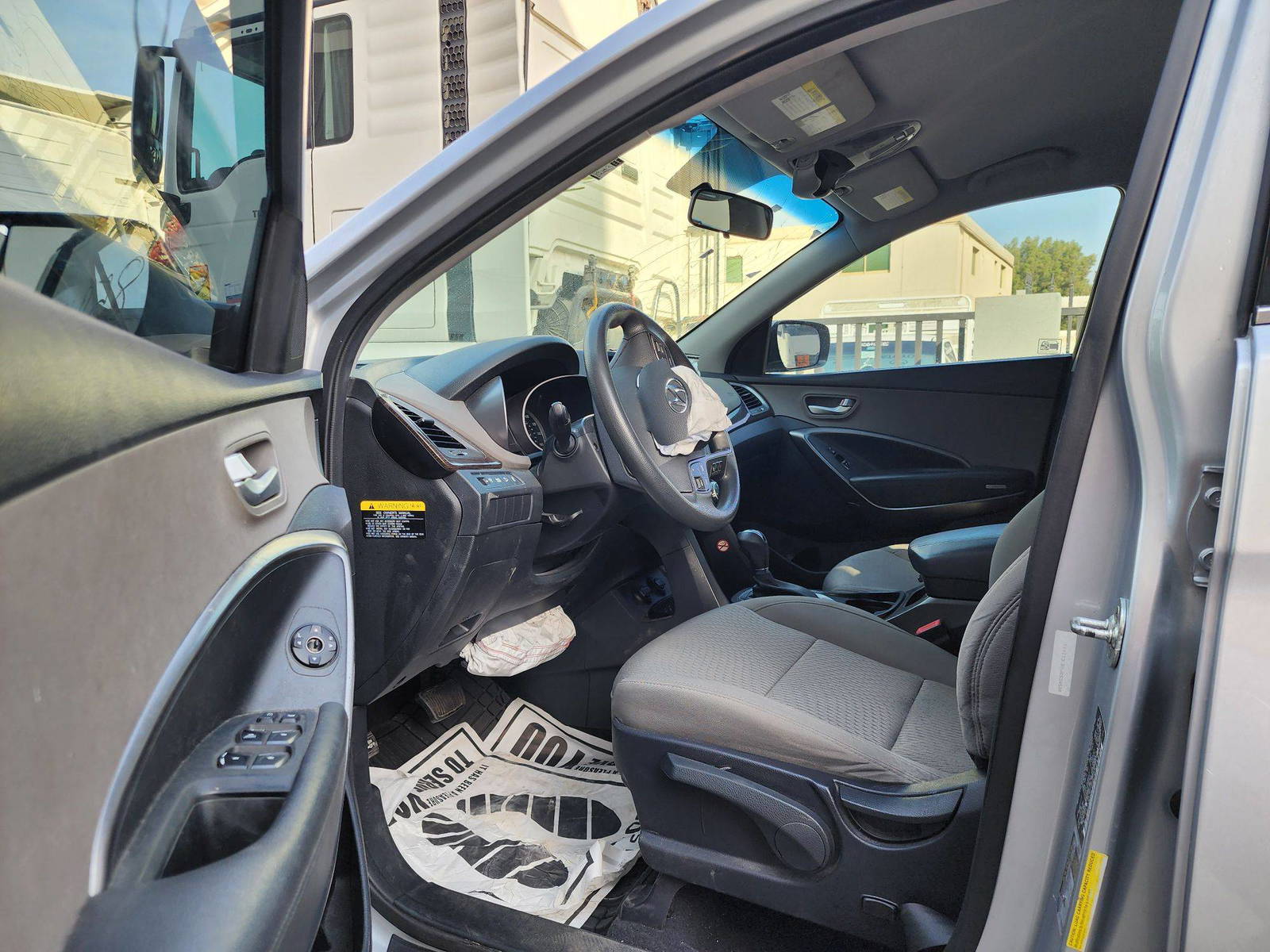 HYUNDAI SANTA FE SPORT 2018 - Marhaba Auction Used Cars - Image 9