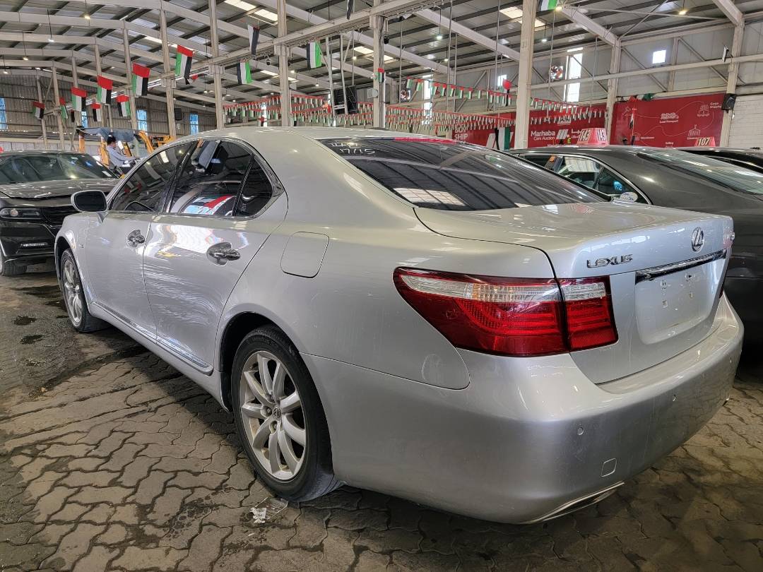 2007 LEXUS LS 460 — 305836 KM — Lot 5007391 — Main - Marhaba Auctions Used Cars - Image 5