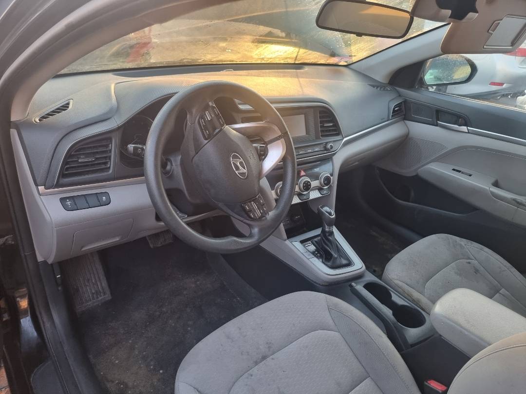 HYUNDAI ELANTRA 2019 - Marhaba Auction Used Cars - Image 5