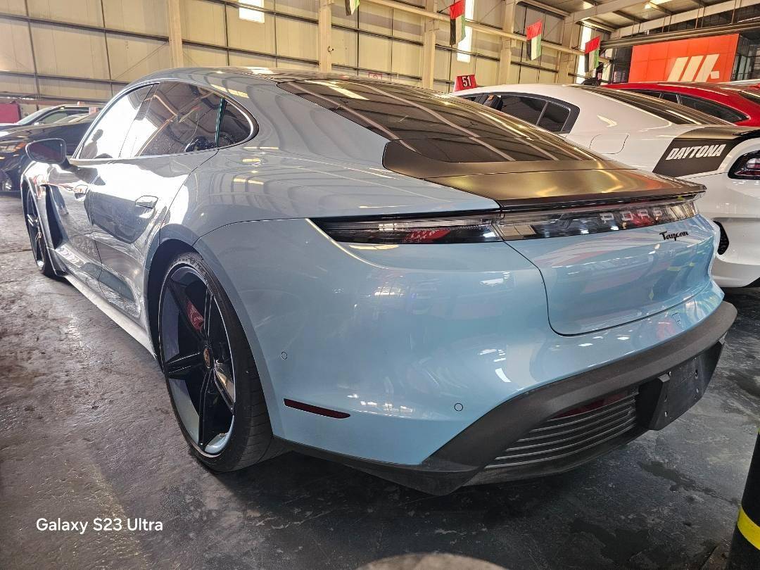 PORSCHE TAYCAN 2022 - Marhaba Auction Used Cars - Image 4